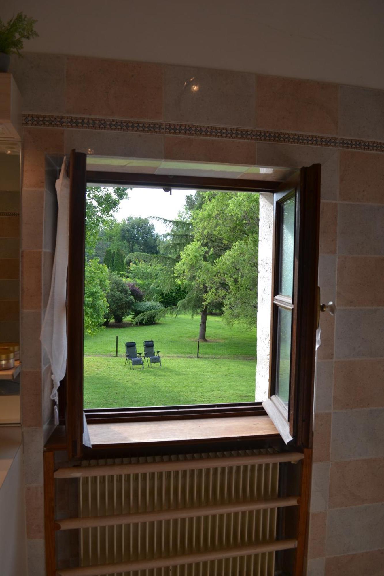 Les Bruyeres B&B 2 Montbron Zewnętrze zdjęcie